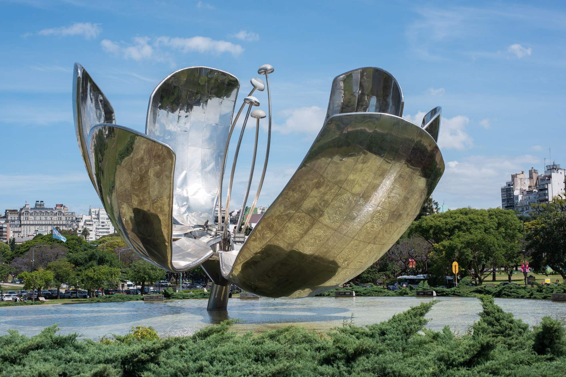 floralis generic buenos aires argentina